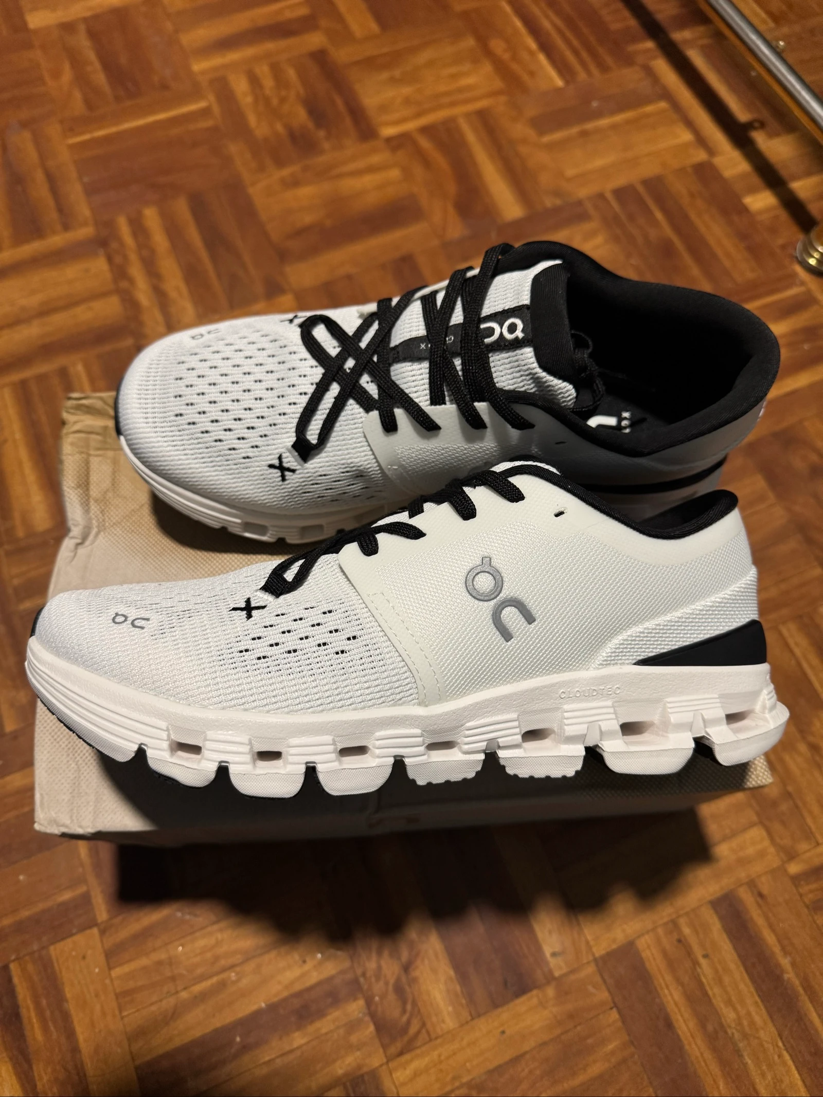Zapatillas On Running Cloud x4